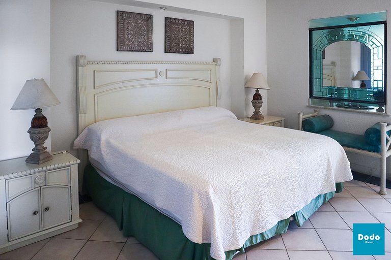 Departamento en Mazatlan con vista al mar y piscina