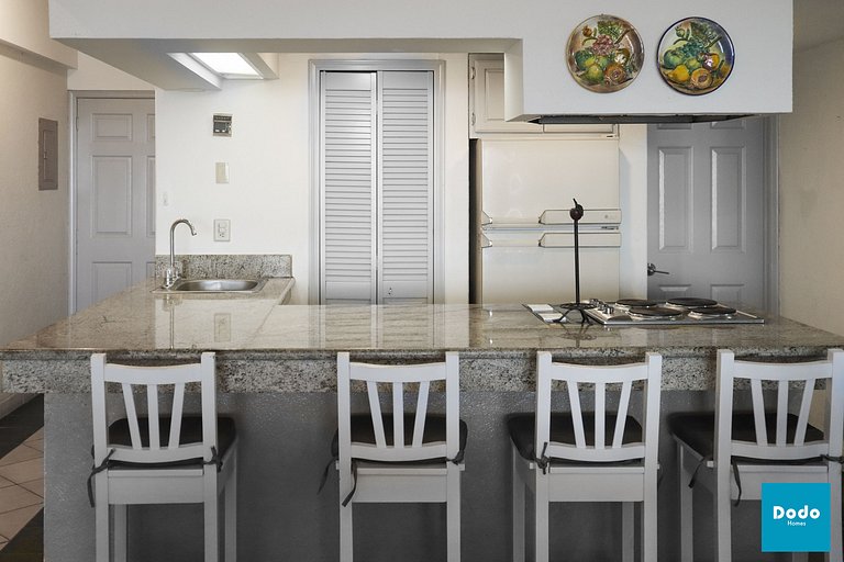 Departamento en Mazatlan con vista al mar y piscina