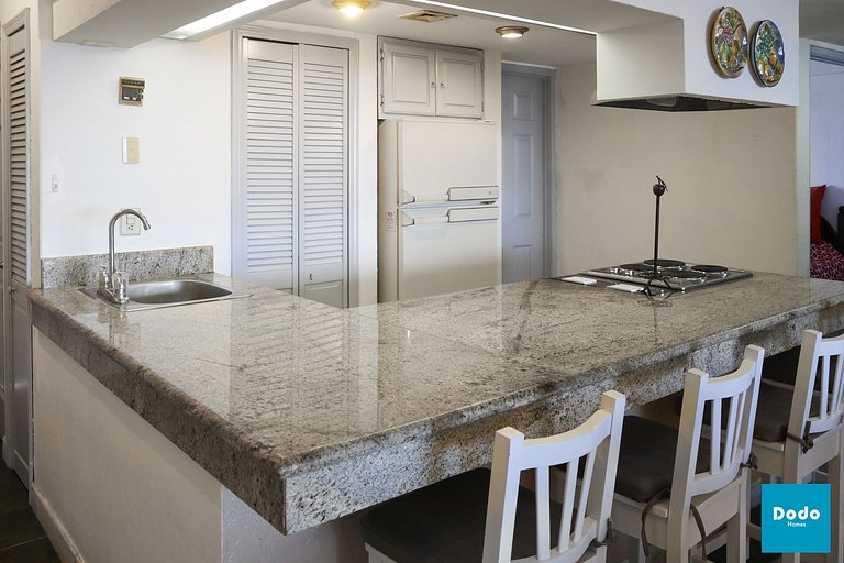 Departamento en Mazatlan con vista al mar y piscina