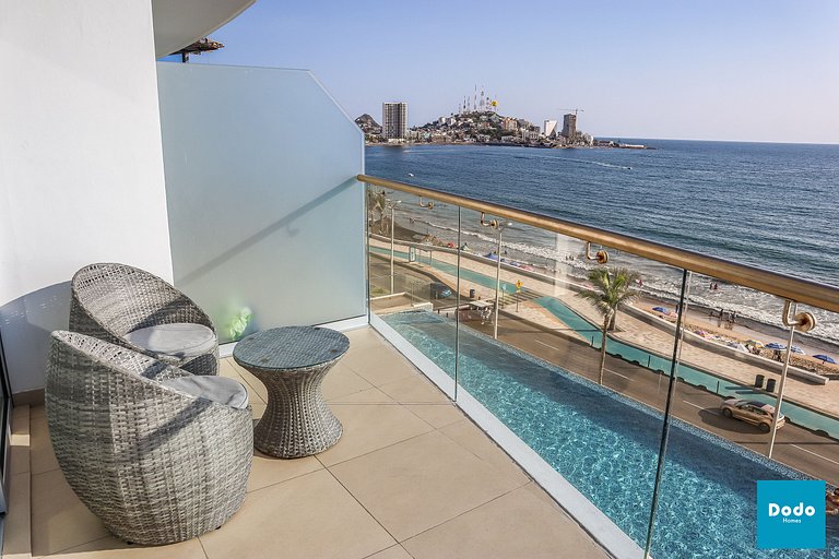 Departamento en Mazatlan frente al mar y alberca común #201