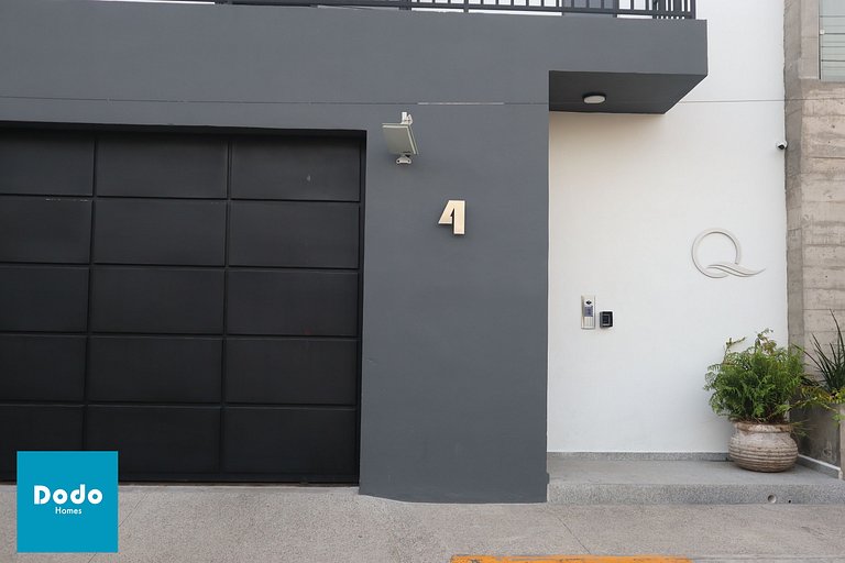 Torre con roof garden y piscina vista al mar