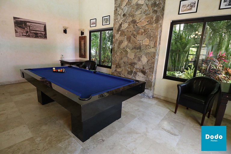 Departamentos a pie de la Marina Mazatlan